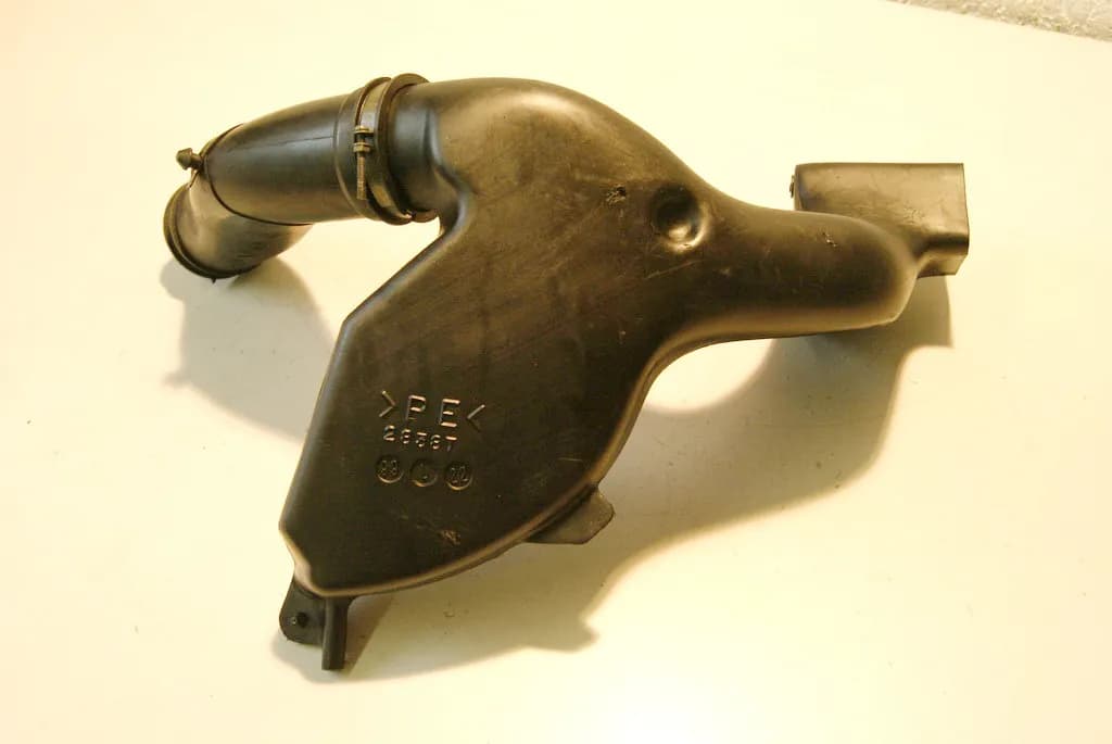 YAMAHA R6 RJ03 LUFTKANAL RECHTS LUFTSCHACHT RAM AIR