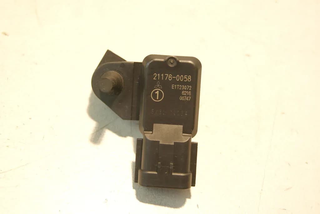 KAWASAKI ZZR 1400 B ZXT40A ABS DRUCKSENSOR SENSOR PRESSURE