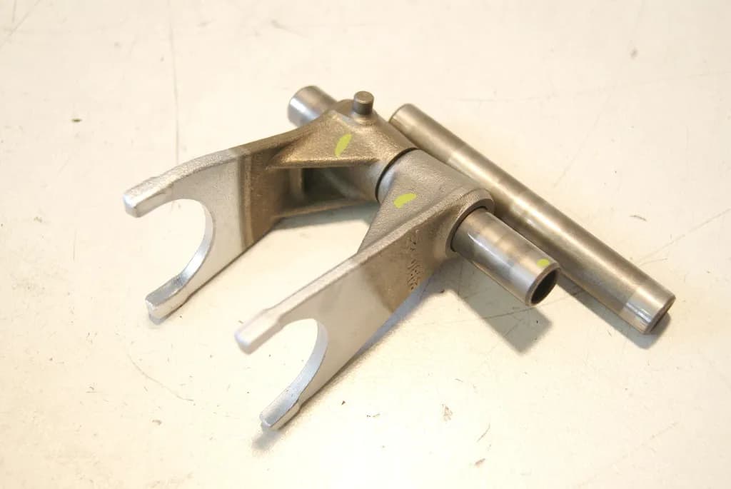 SUZUKI LS 650 NP41A/ B SAVAGE SCHALTKLAUEN SCHALTGABELN