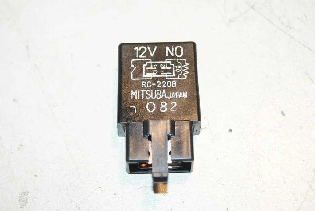 APRILIA RST 1000 FUTURA PW RELAIS STEUERRELAIS LICHTRELAIS