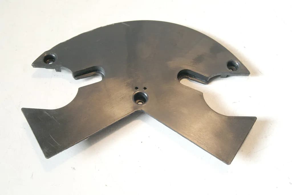 APRILIA RST 1000 FUTURA PW VERKLEIDUNG ABDECKUNG LENKKOPF UNTEN