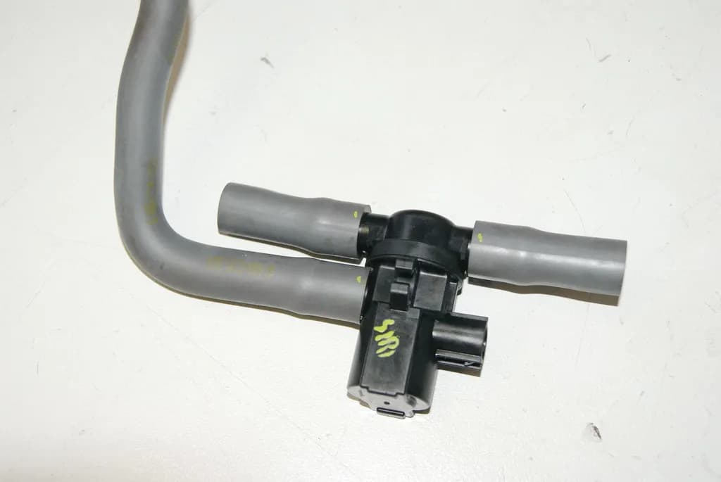 KAWASAKI Z 1000 ZRT00D SEKUNDÄRLUFTVENTIL