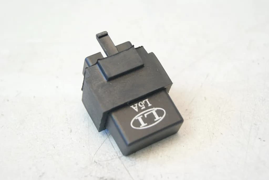 APRILIA RSV 1000 RR ZD4RR RELAIS STEUERRELAIS