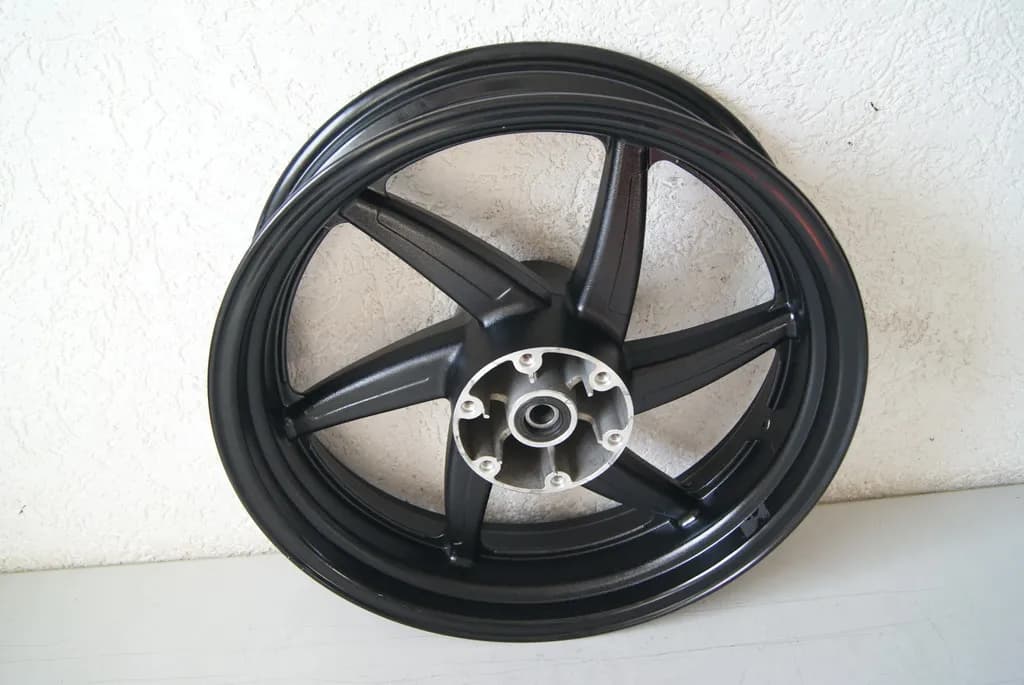 HYOSUNG GT 650 i.R. 51E FELGE HINTERRAD WHEEL