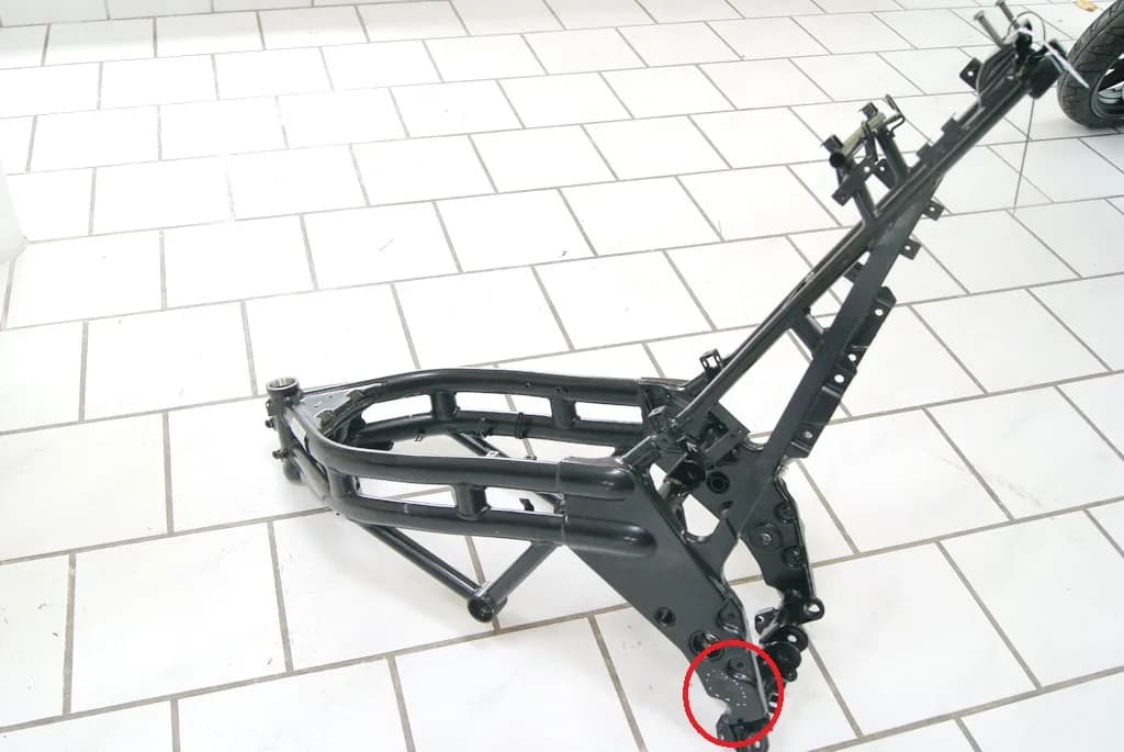 HYOSUNG GT 650 i.R. 51E RAHMEN & BRIEF FRAME - VERMESSUNGSPROTOKOLL