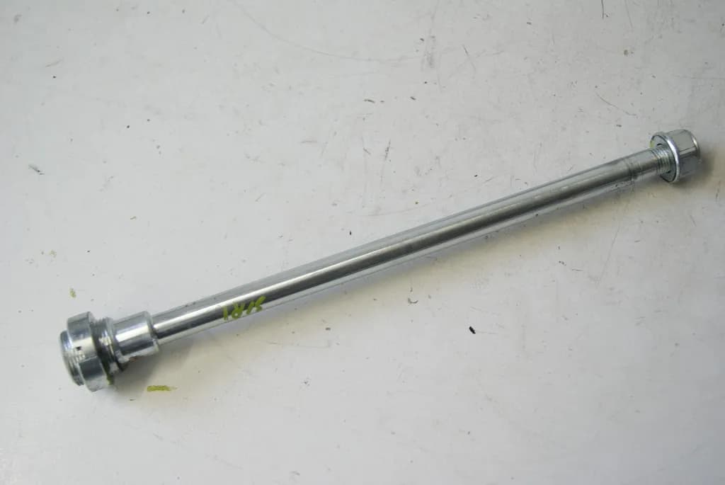 HYOSUNG GT 650 i.R. 51E SCHWINGACHSE ACHSE SCHWINGE