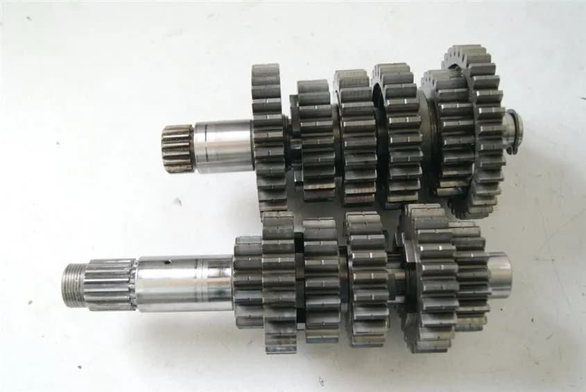 APRILIA RSV 1000 RR ZD4RR GETRIEBE GEAR