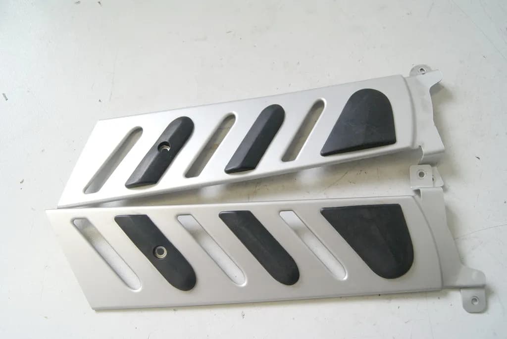 BMW F 650 CS K14 SCARVER COVER RAHMENBLENDE LINKS RECHTS ABDECKUNG