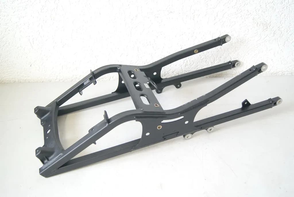 TRIUMPH DAYTONA 600 806LW HECKRAHMEN RAHMENHECK SUBFRAME