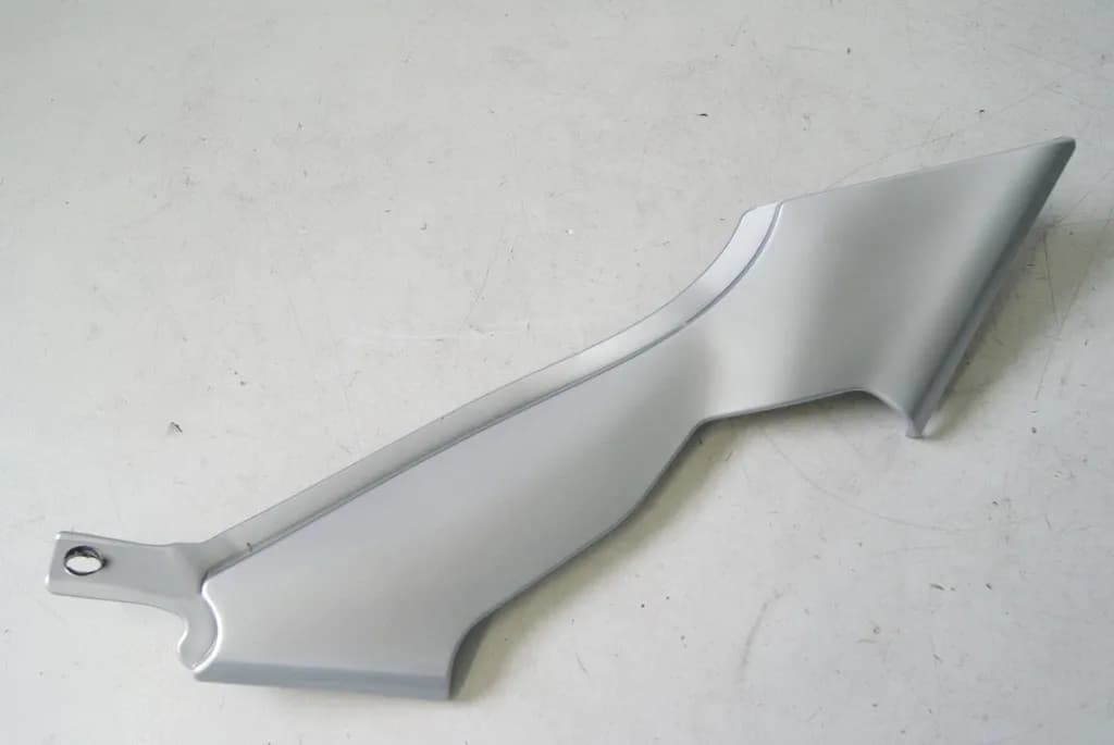 MOTO GUZZI NORGE 1200 ABS ZGULPH01 VERKLEIDUNG RECHTS SEITENDECKEL ABDECKUNG