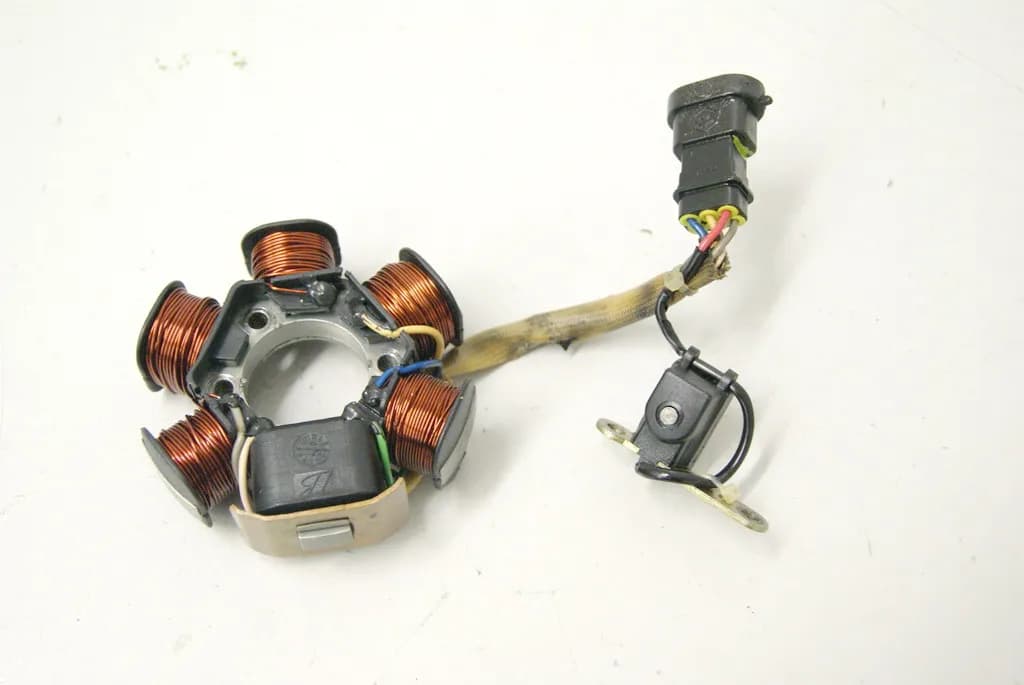 DERBI GP1 50 OPEN LIMA STATOR LICHTMASCHINE PICK UP