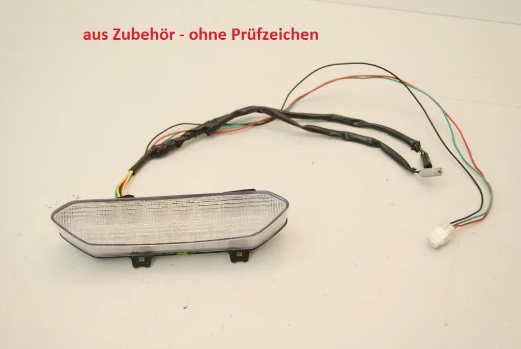 YAMAHA R1 RN09 RÜCKLICHT TAIL LIGHT REAR