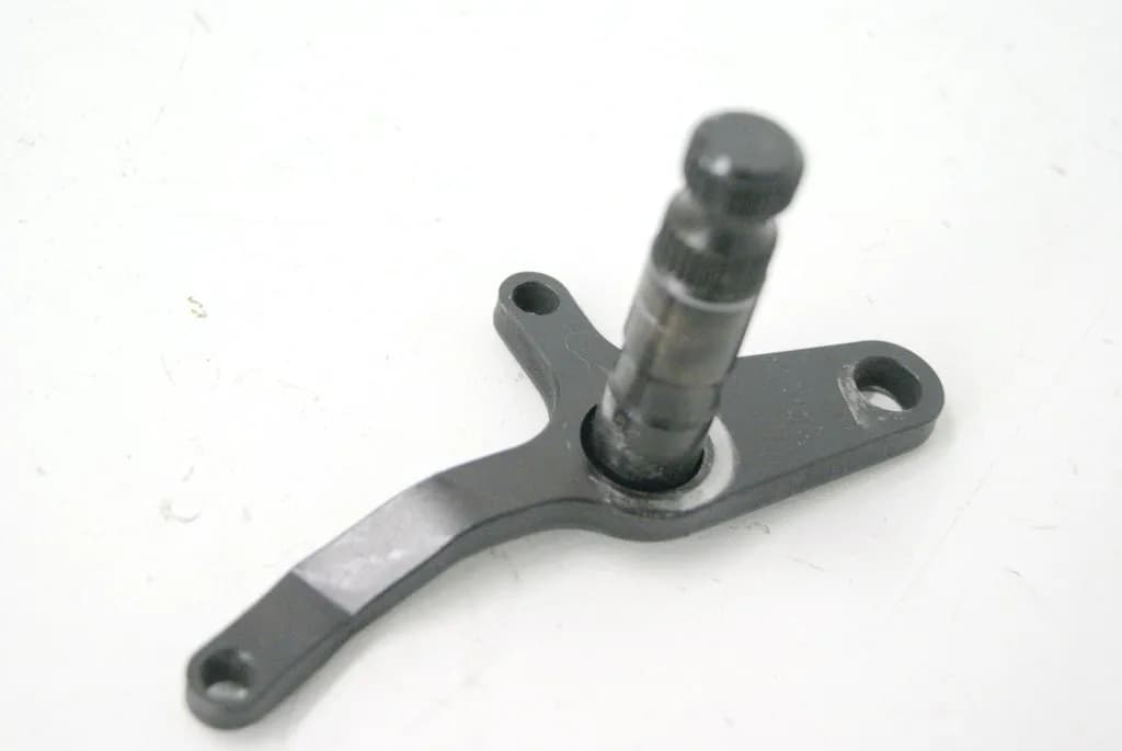 YAMAHA FZ6 FAZER RJ07 WELLE BREMSPEDAL HALTER AUFNAHME