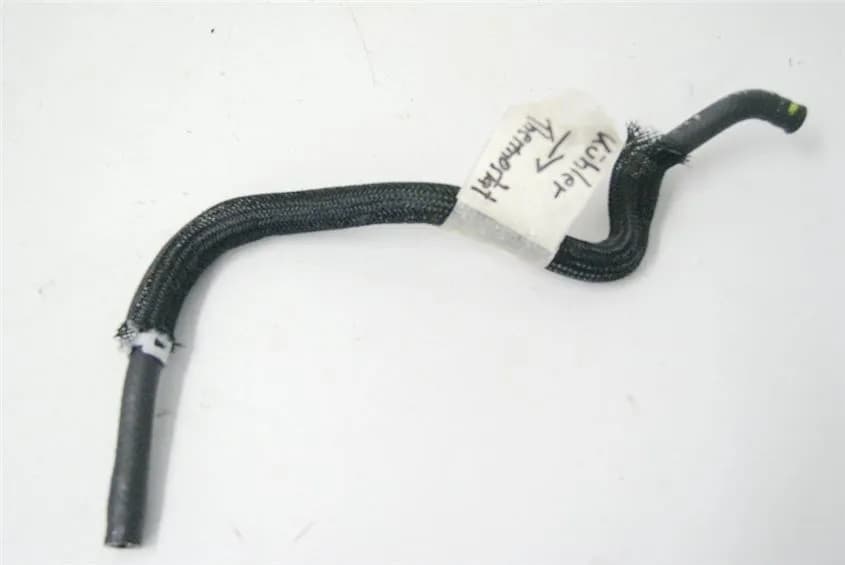 SUZUKI GSX-R 750 WVCW K8 K9 L0 Kühlerschlauch Kühler zu Thermostat Kühlkreislauf