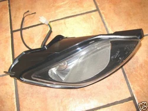 YAMAHA XQ 125 MAXSTER SCHEINWERFER RECHTS 01-03
