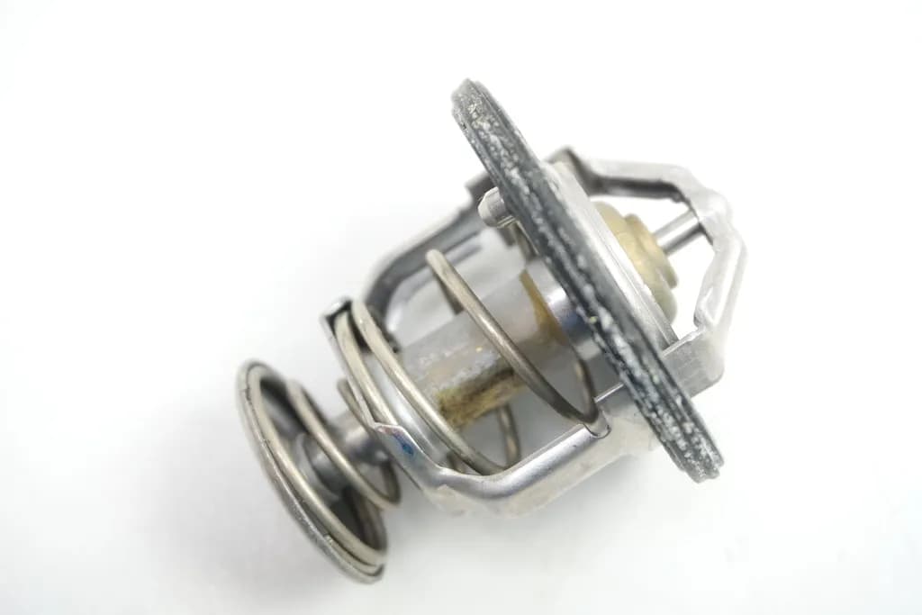 HONDA CB 500 FA ABS PC45 THERMOSTAT