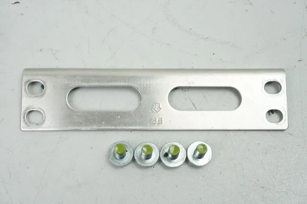 SUZUKI GSX-R 600 WVCE STREBE HECKRAHMEN VERBINDER HINTEN