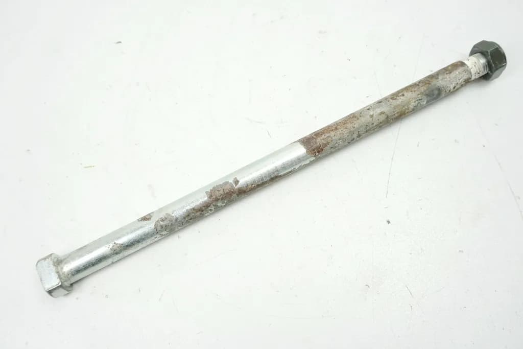 YAMAHA TDM 850 4TX SCHWINGACHSE ACHSE SCHWINGE