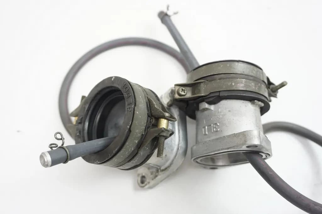 YAMAHA TDM 850 4TX ANSAUGSTUTZEN