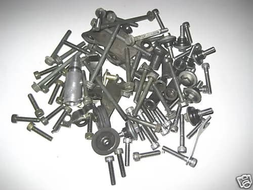 YAMAHA YZF 600 4TV THUNDERCAT SCHRAUBEN KLEINTEILE 96-02