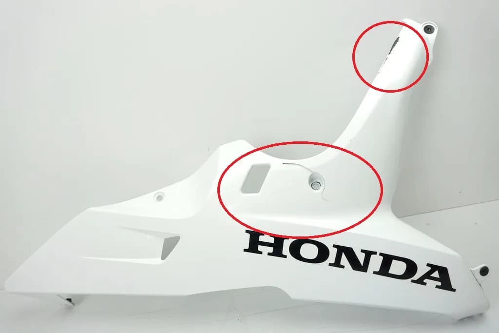 HONDA CBR 600 RR PC40 VERKLEIDUNG BUG RECHTS UNTEN