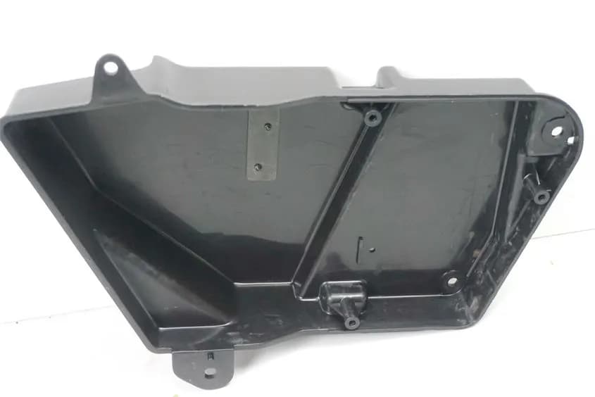 KAWASAKI VN 800 VN800B CLASSIC WERKZEUGFACH RECHTS STAUFACH STAUBOX