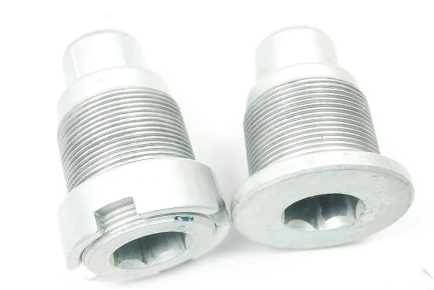 HONDA GL 1800 SC47 A ABS GOLDWING SCHRAUBEN SCHWINGE ZENTRIERUNG