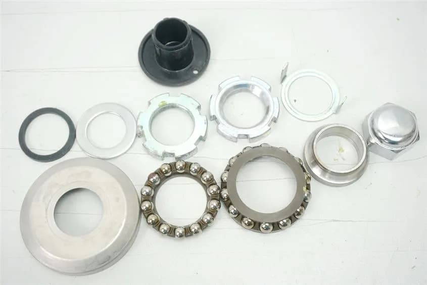 YAMAHA XVS 950 A VN02 MIDNIGHT STAR LENKKOPFLAGER MUTTER LENKKOPF GABELBRÜCKE