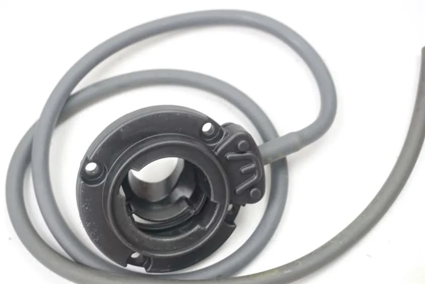 HUSQVARNA NUDA 900 A7 TANKSTUTZEN STUTZEN TANK