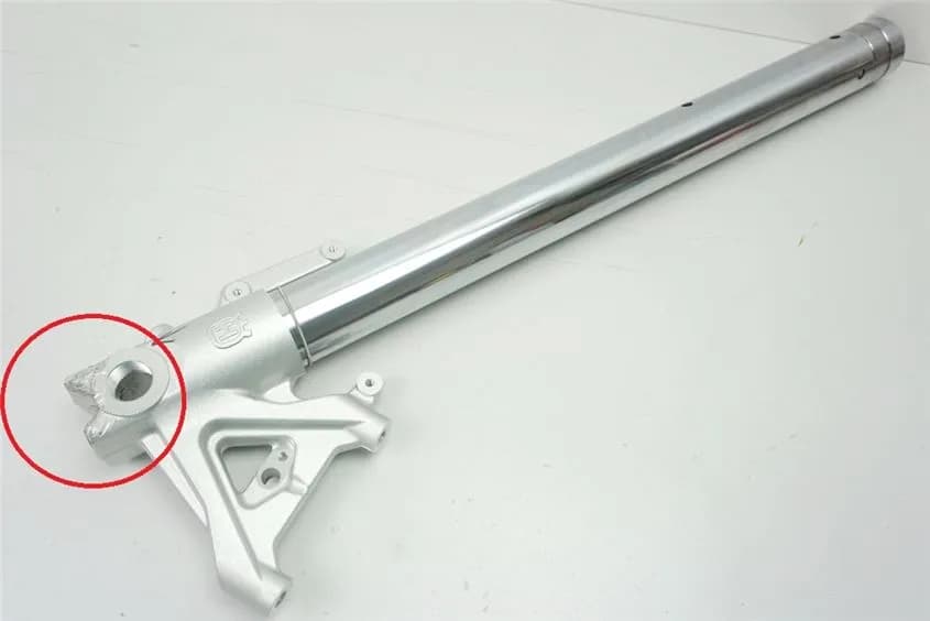 HUSQVARNA NUDA 900 A7 GABELHOLM LINKS GABEL GLEITROHR GABELFUß