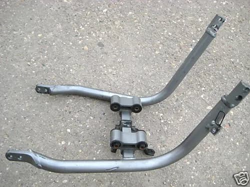 KAWASAKI ZZR 1100 C ZXT10C UNTERZUG RAHMEN MOTOR 90-92