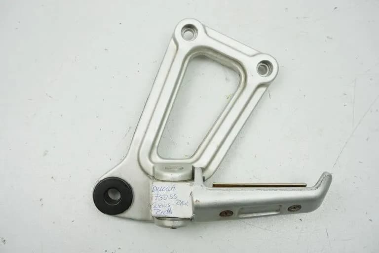DUCATI 750 SS 750 SC - FUßRASTENANLAGE SOZIUS LINKS
