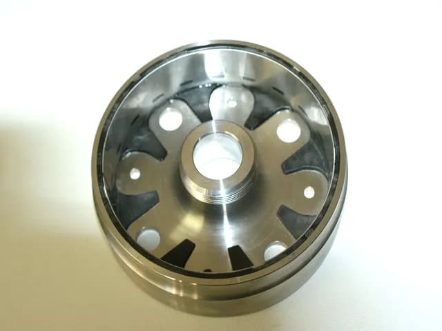 KAWASAKI ZX-6R ZX600P LIMA ROTOR POLRAD LICHTMASCHINE