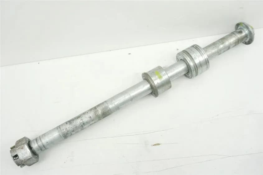 KAWASAKI LTD 450 EN 450 A ACHSE HINTEN STECKACHSE DISTANZEN