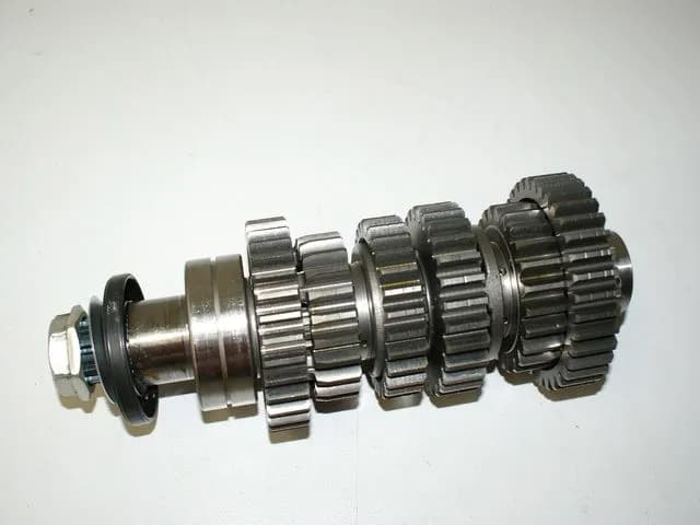 KAWASAKI Z 750 ZR750L GETRIEBEWELLE GETRIEBE AUSGANG