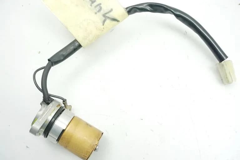 YAMAHA TDM 900 RN08 Sensor Ölstand Geber Füllstand Ölstandsgeber (für Öltank)