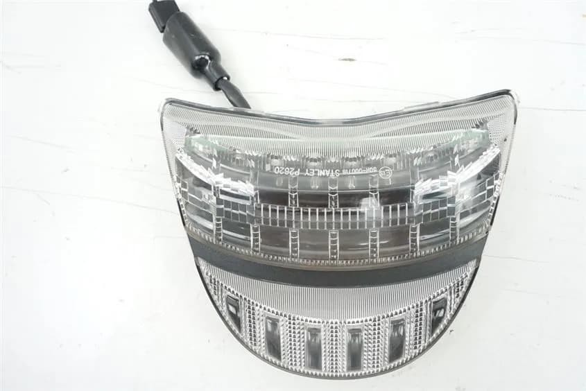 HONDA CBR 900 SC50 RÜCKLICHT TAIL LIGHT REAR - ORIGINAL