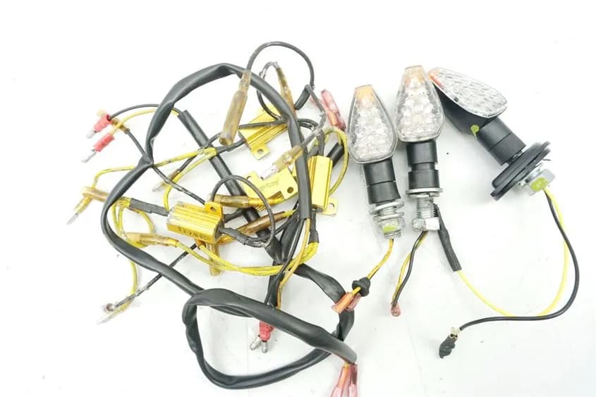 HONDA CBR 1000 RR SC57 BLINKER LED WIDERSTÄNDE 04-07