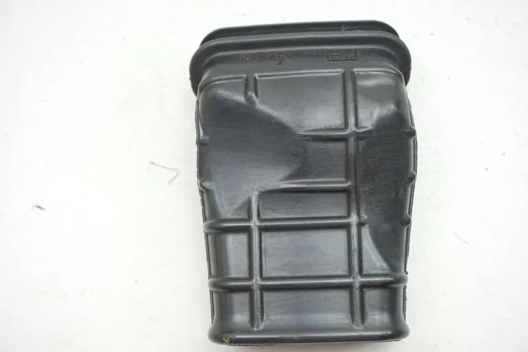 HONDA CBR 900 SC44 LUFTSCHLAUCH RECHTS AIRBOX LUFTKANAL