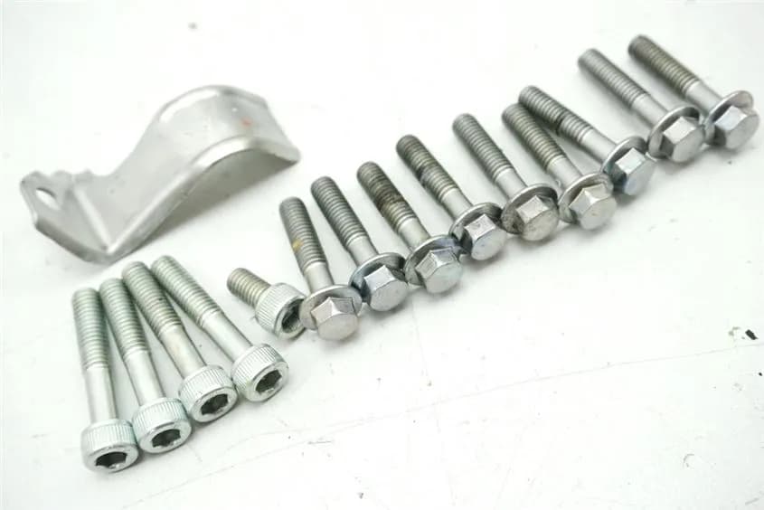 HONDA CBF 600 S ABS PC38 SCHRAUBEN LIMADECKEL STATOR SCREWS