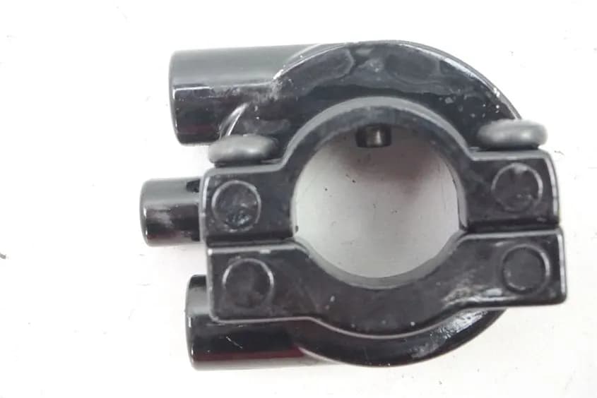 YAMAHA XC 125 SE42 VITY UMLENKROLLE GASGRIFF HALTER GEHÄUSE