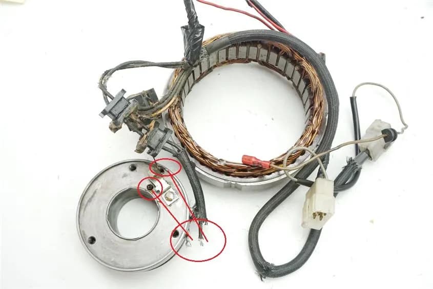KAWASAKI KZ 750 B LIMA STATOR LICHTMASCHINE