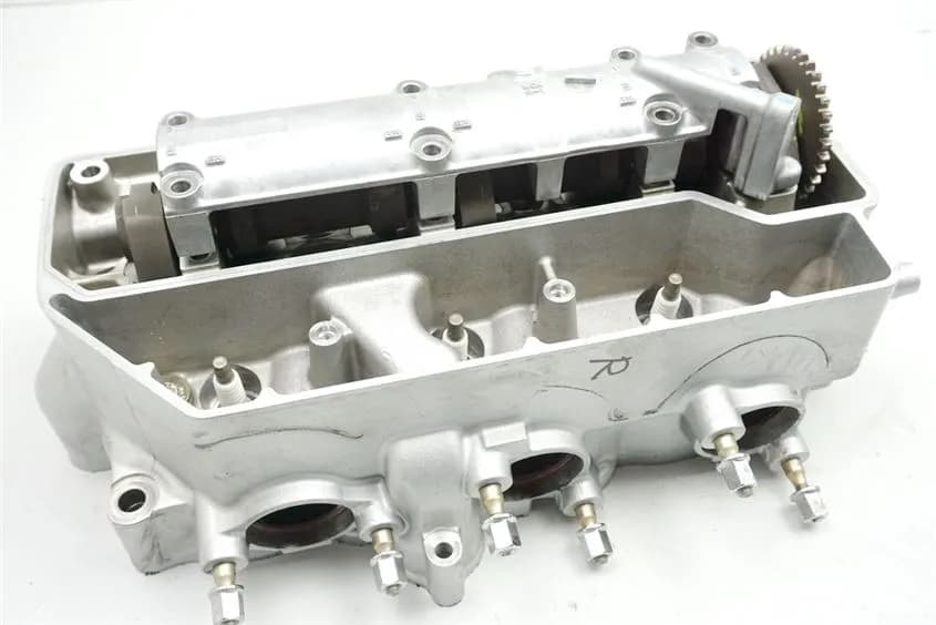 HONDA GL 1800 SC47 A ABS GOLDWING ZYLINDERKOPF RECHTS NOCKENWELLE CYLINDER HEAD