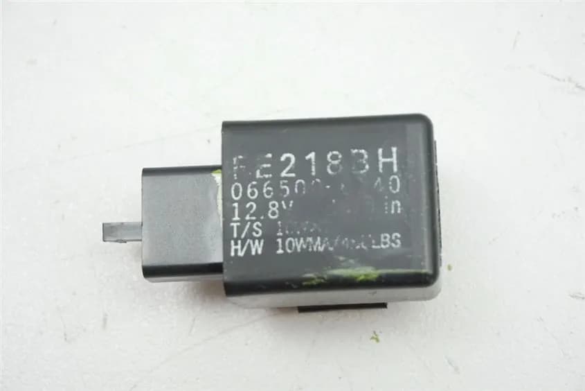 KAWASAKI VERSYS 650 ABS LE650E BLINKRELAIS BLINKGEBER