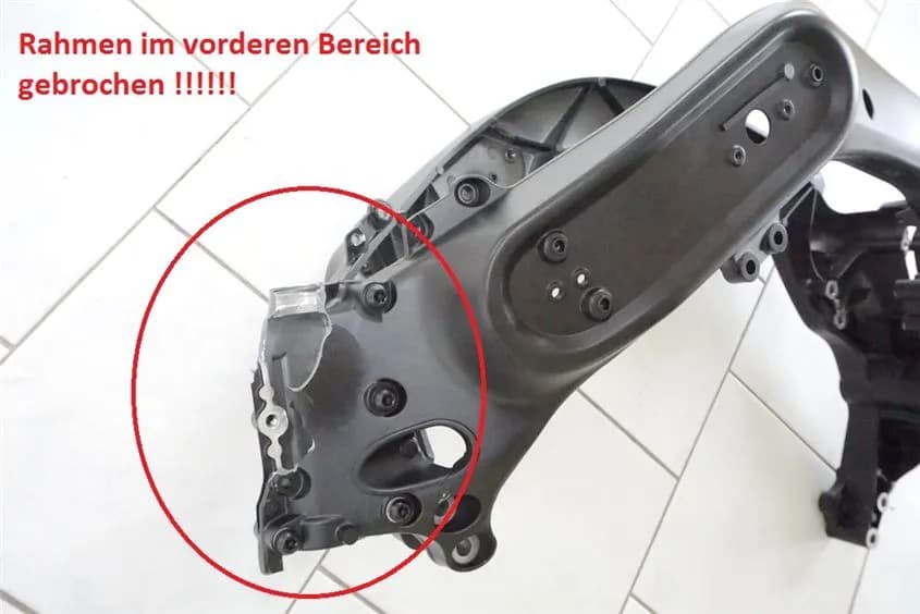 YAMAHA MT01 RP18 RAHMEN & BRIEF FRAME COC