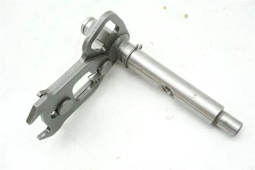 HONDA GL 1800 SC47 A ABS GOLDWING GANGSCHALTARM SCHALTWELLE GETRIEBE