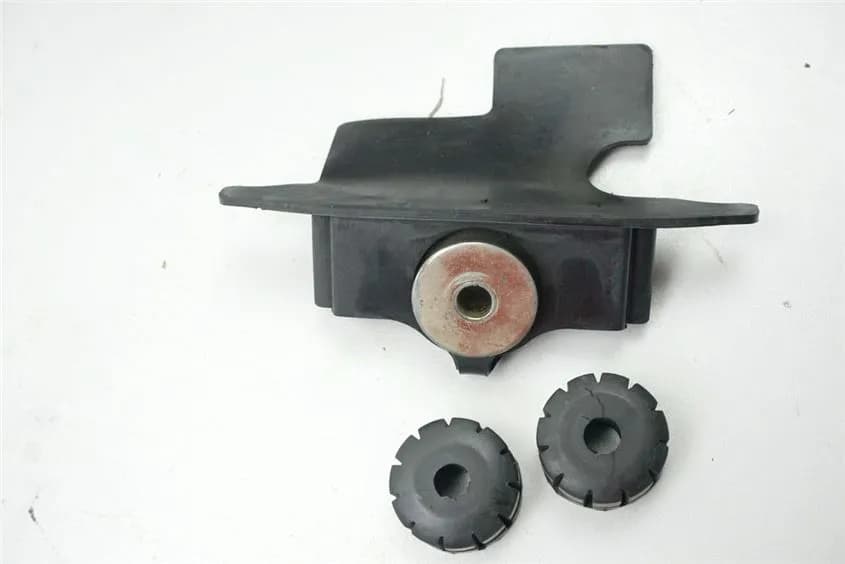 DAELIM VT 125b TANK GUMMIS HALTER