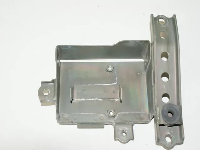 SUZUKI VL 800 WVBM INTRUDER VOLUSIA HALTERUNG REGLER HALTER