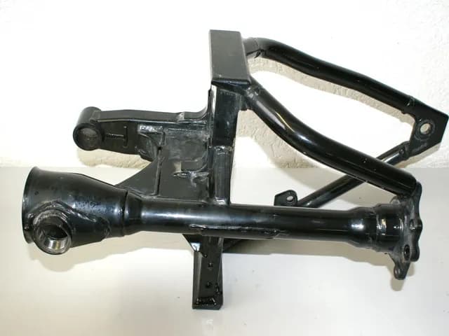 SUZUKI VL 800 WVBM INTRUDER VOLUSIA SCHWINGE SWINGARM
