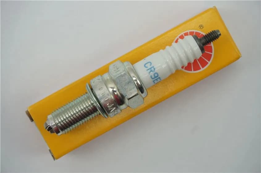 ZÜNDKERZE NGK - CR9EK